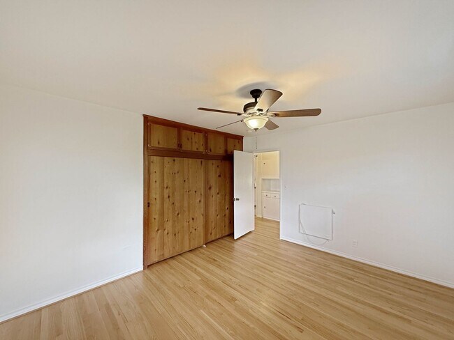 Building Photo - 3B/1BA Home in Escondido Available for Rent!