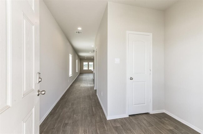 Building Photo - 16524 Cascading Pnes Ct