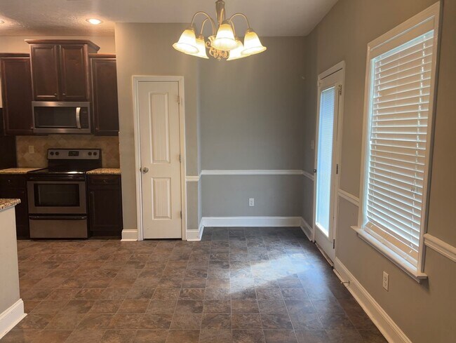 Building Photo - Grovetown Rental