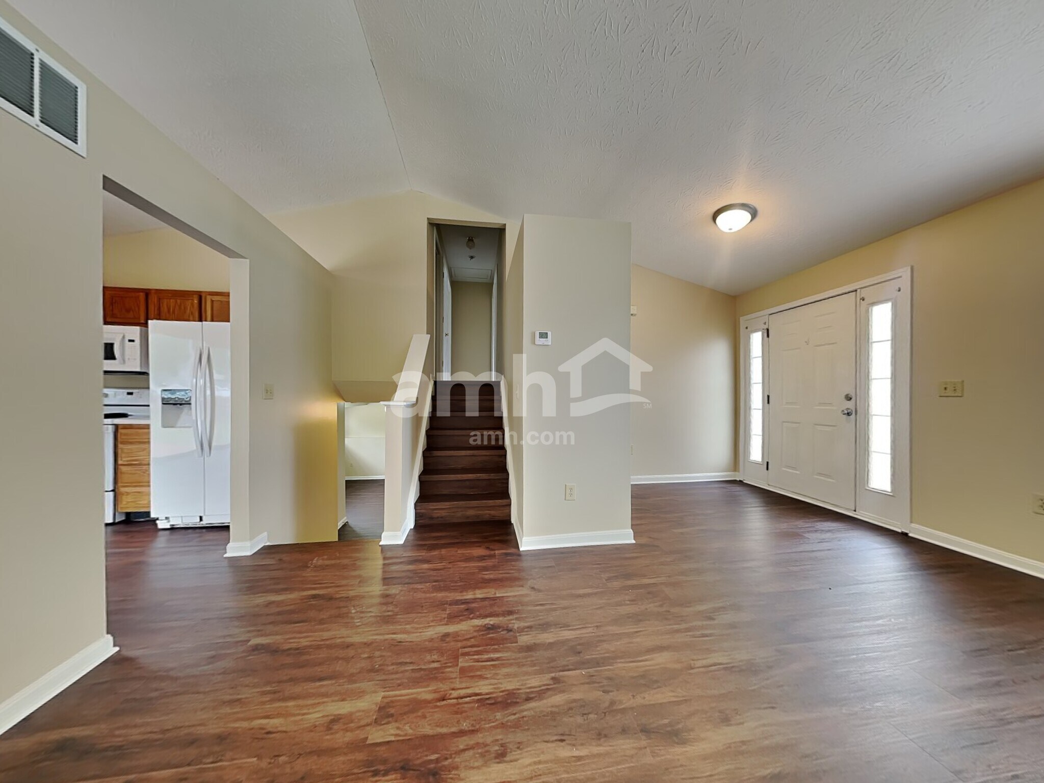 Building Photo - 1234 Nottingham Rd