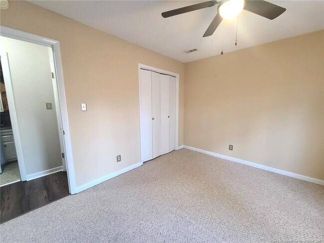 Building Photo - 6744 Irongate Dr