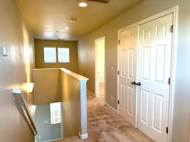 Building Photo - $2,150 Harlan Ranch, 3 bd/ 2.5 bath - N. S...