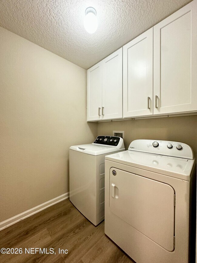 Building Photo - 227 Sawmill Landing Dr