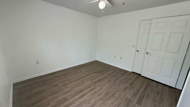 Building Photo - 9127 Laird St