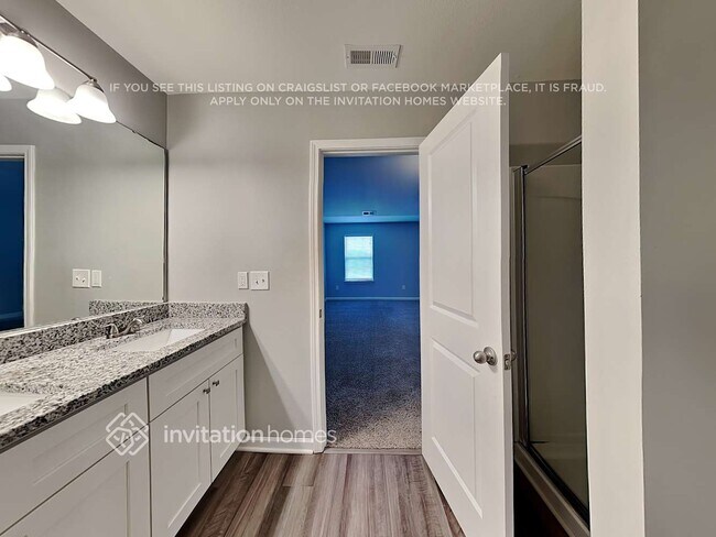 Building Photo - 1920 Northrop Dr