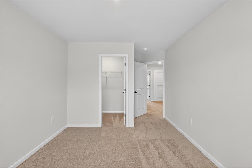 Building Photo - 1982 W Davidson Ave