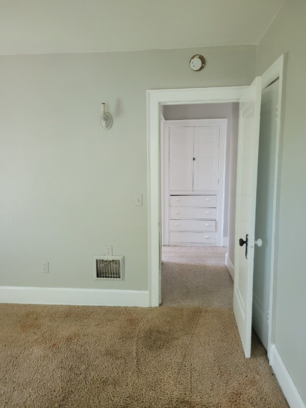 Building Photo - 1725 Talbot St