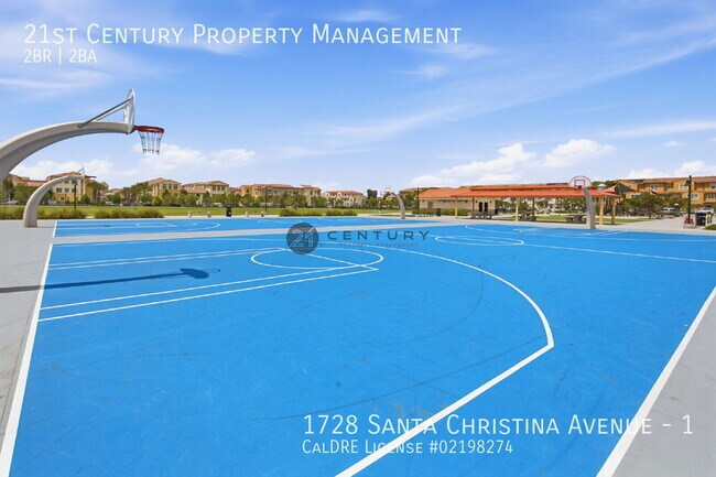 Building Photo - 1728 Santa Christina Ave