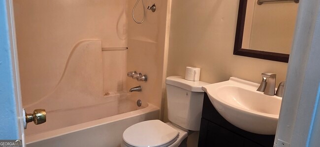 Building Photo - 480 Laney Rd