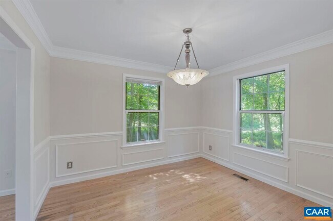 Building Photo - 3104 Mollifield Ln