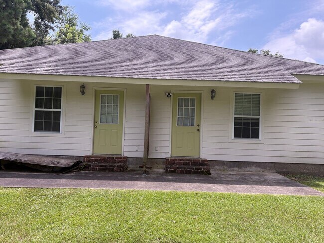 Building Photo - Ruella Duplexes