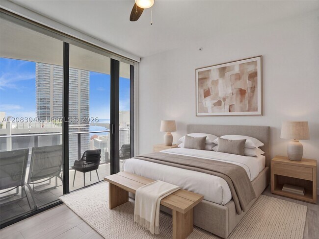 Building Photo - 1000 Brickell Ave
