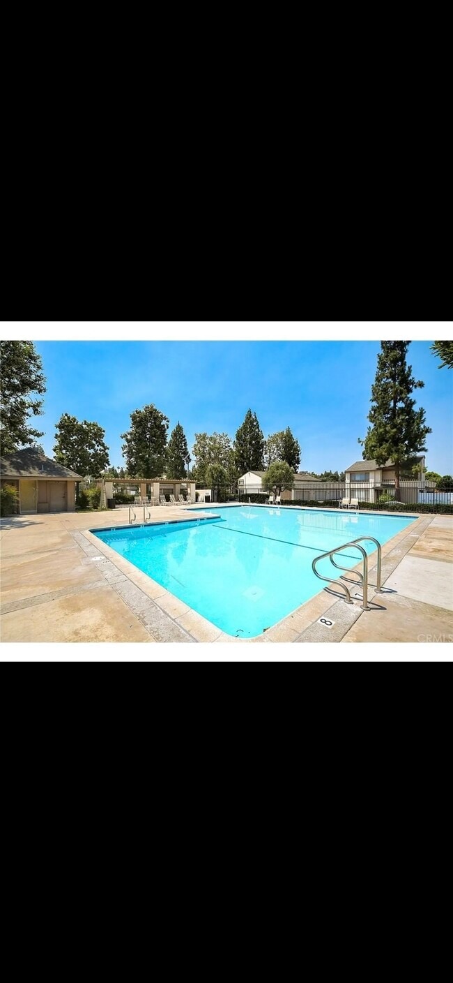 Building Photo - 1241 Cheltenham Ln