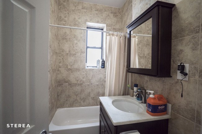 Building Photo - 3929 58th St