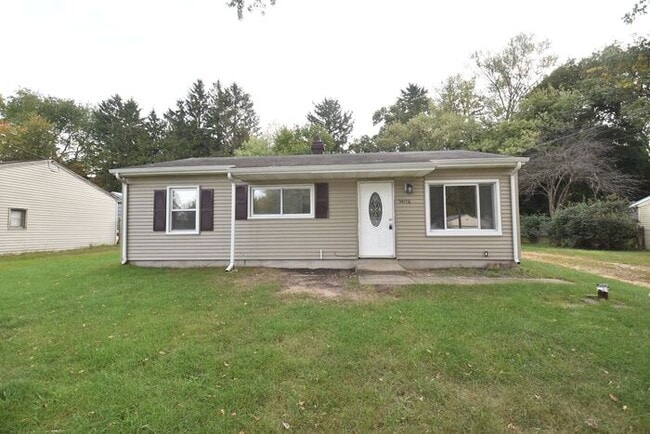 Primary Photo - Elkhart North West- 3 bedroom ranch with d...
