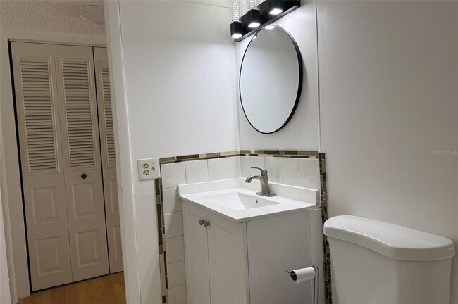 Building Photo - 1500 Virginia Ave