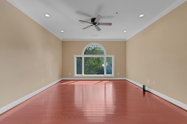 Building Photo - 7607 Newmarket Dr