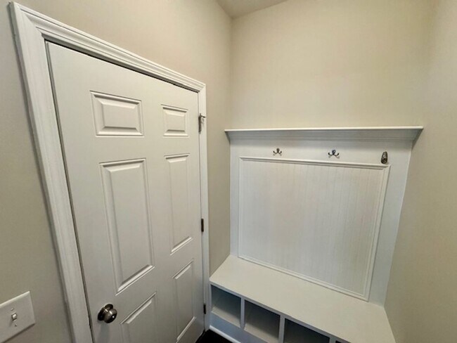 Building Photo - Heather Park Townhomes