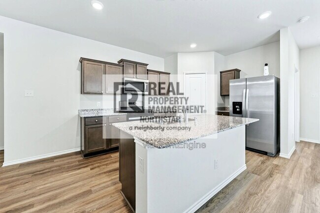 Building Photo - 848 Good Cheer Ln