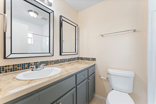 Building Photo - 11510 Palmsprings Dr