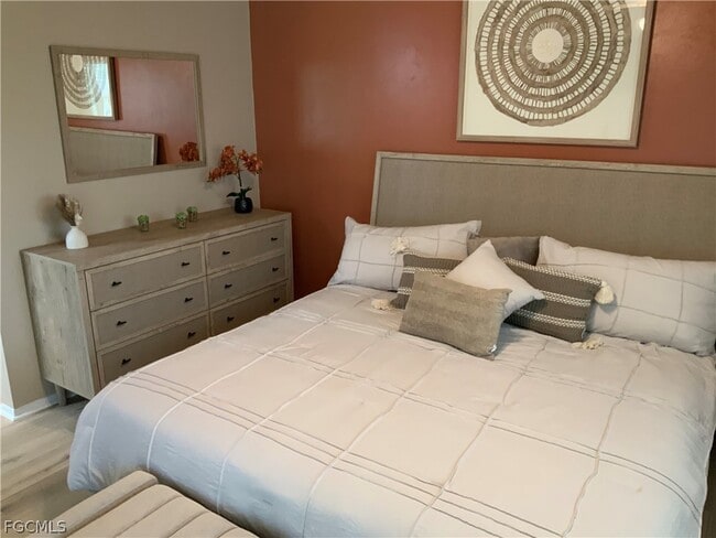 Building Photo - 839 SW 48th Terrace