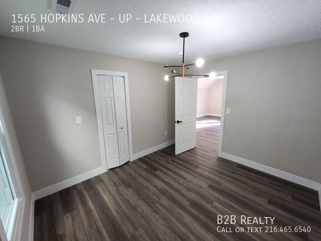 Building Photo - 1565 Hopkins Ave