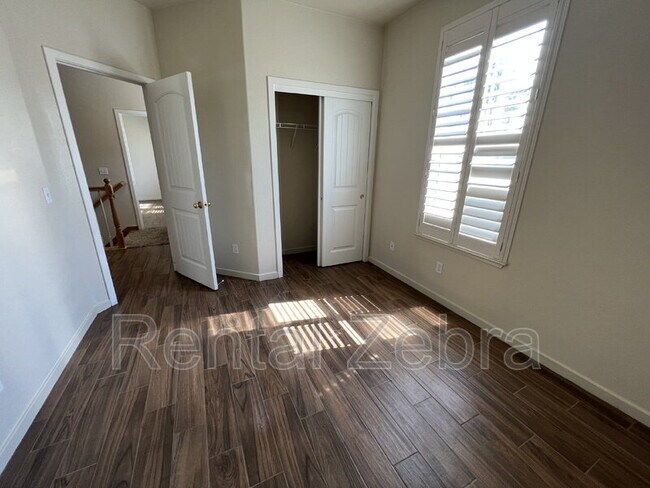 Building Photo - 1359 Rincon Dr