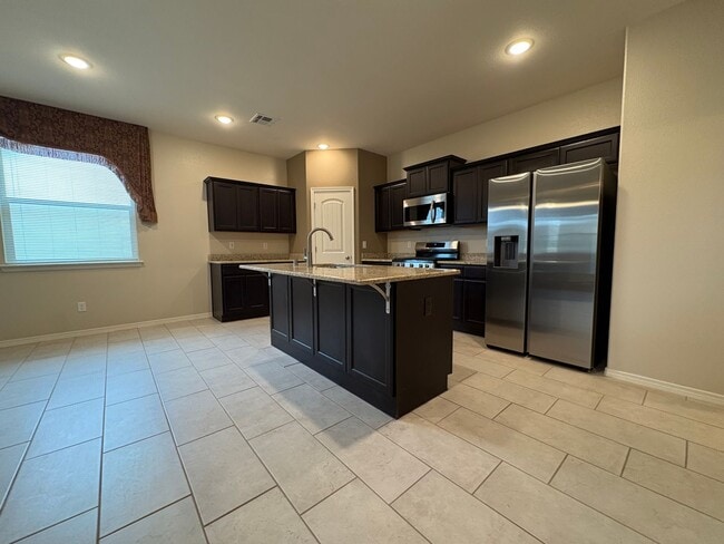 Building Photo - Home for rent in Socorro