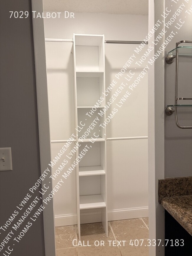 Building Photo - 7029 Talbot Dr