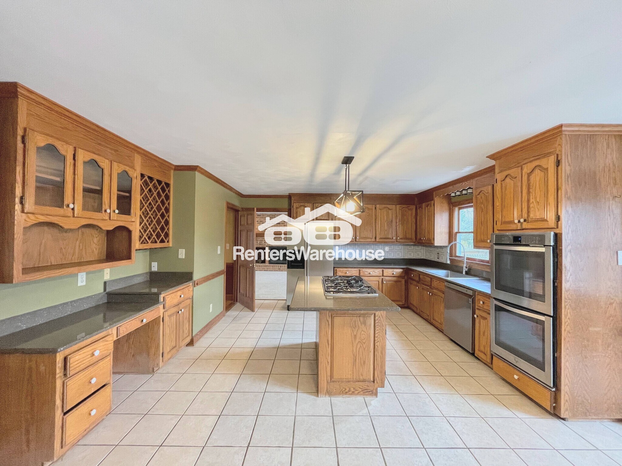 Building Photo - 344 Cedar Ln