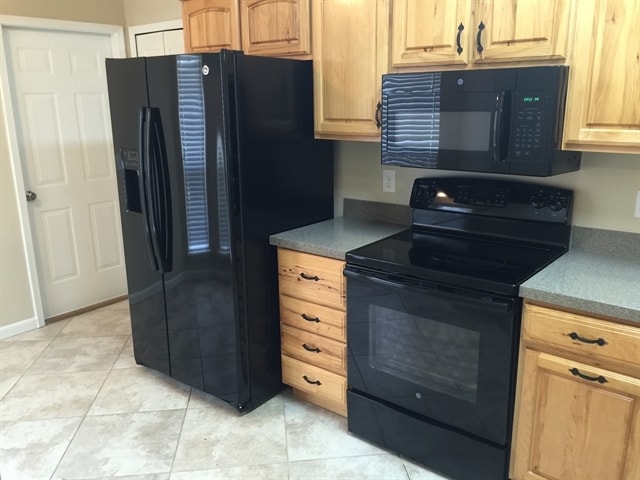 Building Photo - 2454 Ambrosia Dr