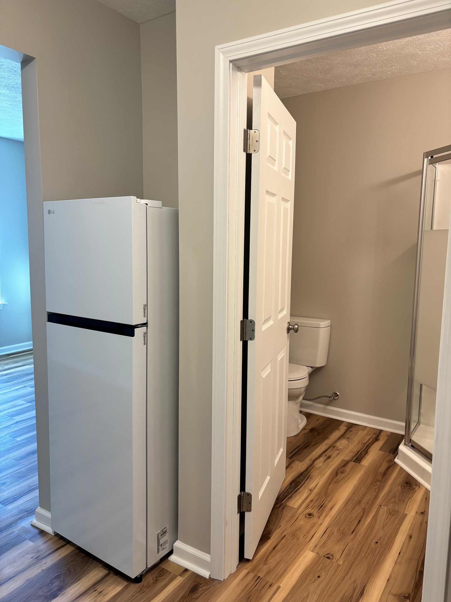 Building Photo - 215 N Bridge St