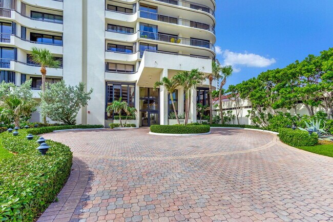 Building Photo - 4000 N Ocean Dr
