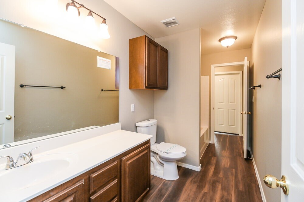 Building Photo - 3275 W Sunshine Butte Dr