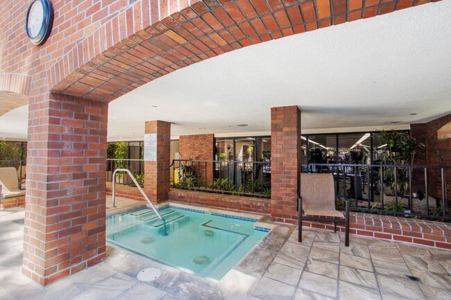 Building Photo - 200 N Swall Dr