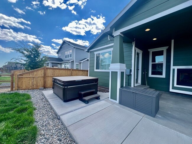 Building Photo - Stunning 4 Bedroom Ranch Home in Falcon!