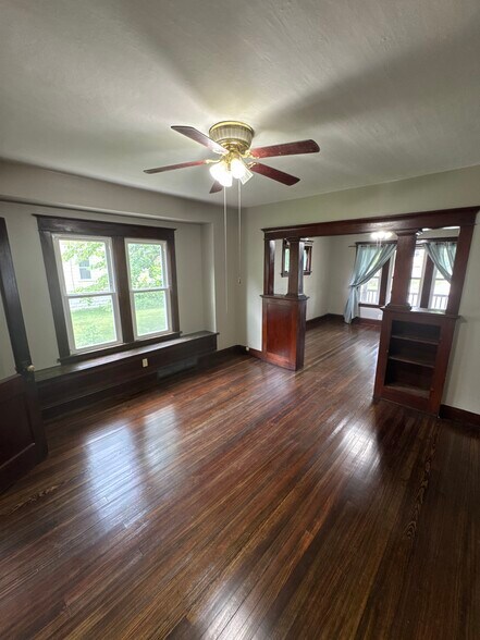 Dining Room - 1386 Electric Ave