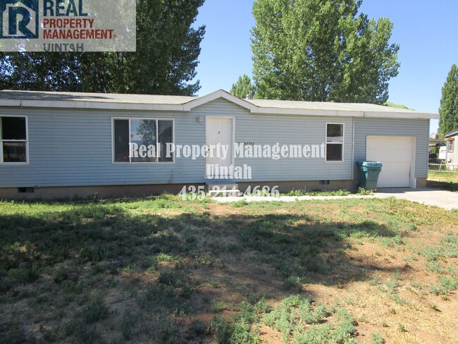 Primary Photo - 3 bedroom 2 Bath Home