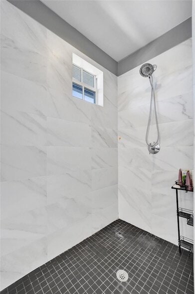 Building Photo - 3534 Forest View Cir