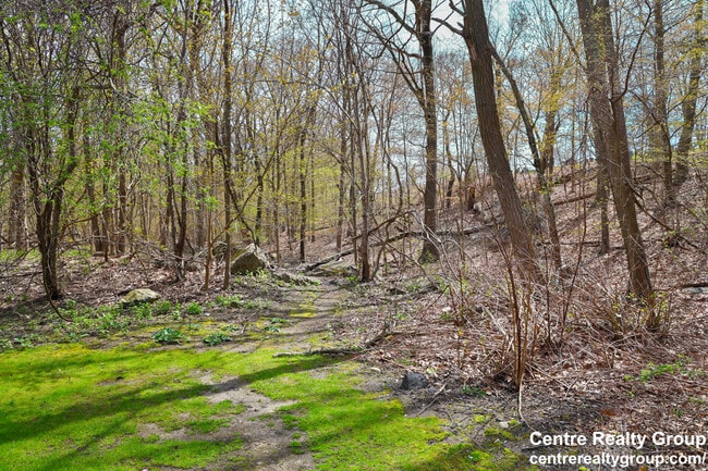 Building Photo - 33 Westgate Rd