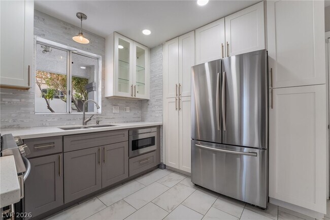 Building Photo - 3464 Summersprings Dr