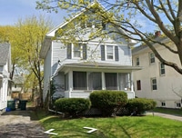 Building Photo - Beautiful home located on Moulson st in Ro...