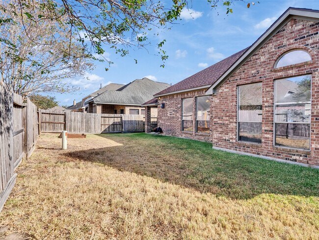 Building Photo - 24514 Bella Florence Dr