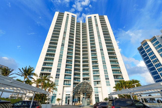 Primary Photo - 1600 S Ocean Blvd