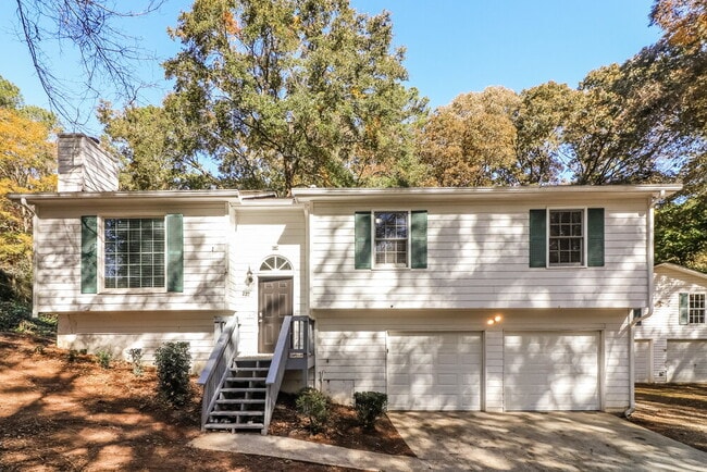 Building Photo - 222 Cove Rd