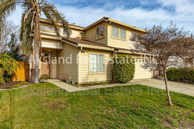 Building Photo - 813 Boulder Ave