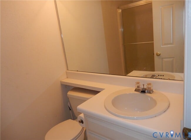Building Photo - 2730 Spinnaker Ct