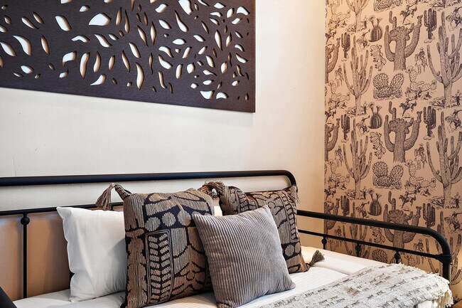 Building Photo - 36 W Dove Wing Dr