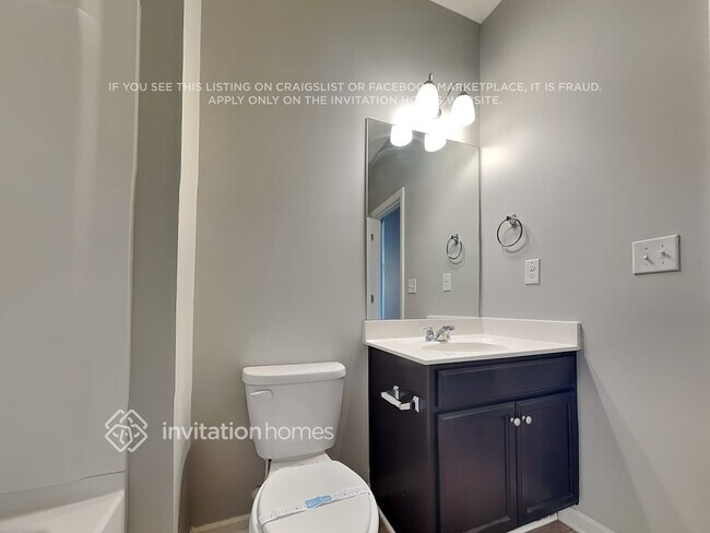 Building Photo - 2629 Cornwall Dr