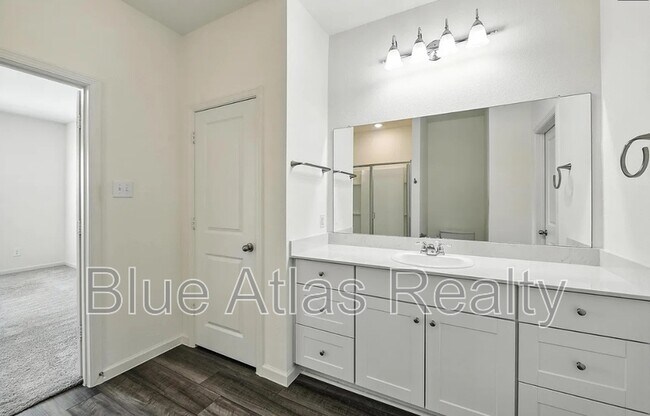 Building Photo - 13212 Ridings Dr